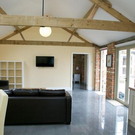 Pheasants Roost At Tove Valley Cottages Towcester Eksteriør billede
