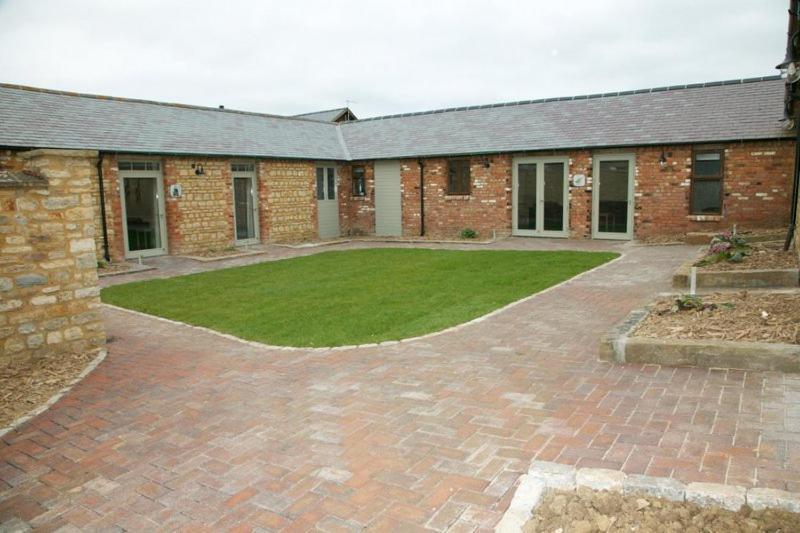 Pheasants Roost At Tove Valley Cottages Towcester Eksteriør billede
